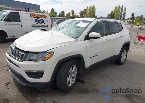 2018 Jeep Compass Latitude Fwd из США, поврежденный, VIN 3C4NJCBB7JT469190